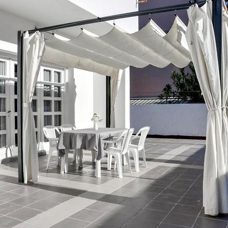 Sea Star Apartments Pjescana Uvala Luaran gambar